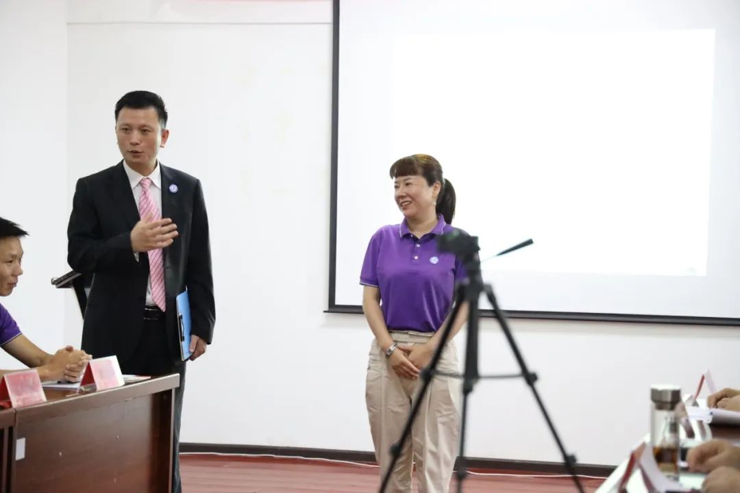 中建国信集团汉江楚商学院正式成立(图3) 中建国信集团汉江楚商学院正式成立(图3)