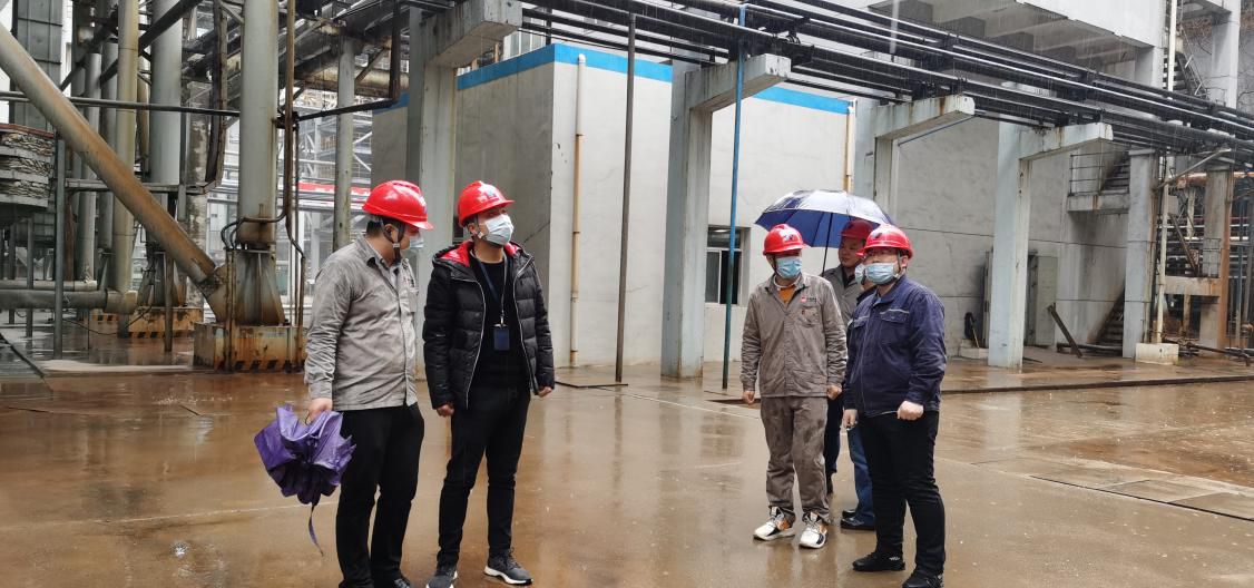 中建国信集团总部领导到西塞山项目部督查指导工作(图1) 中建国信集团总部领导到西塞山项目部督查指导工作(图1)