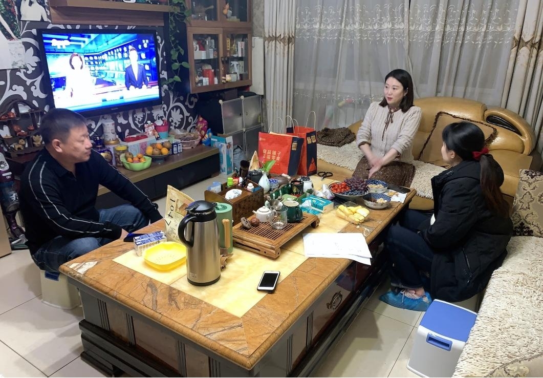 员工家访暖人心，凝心聚力促发展(图2)