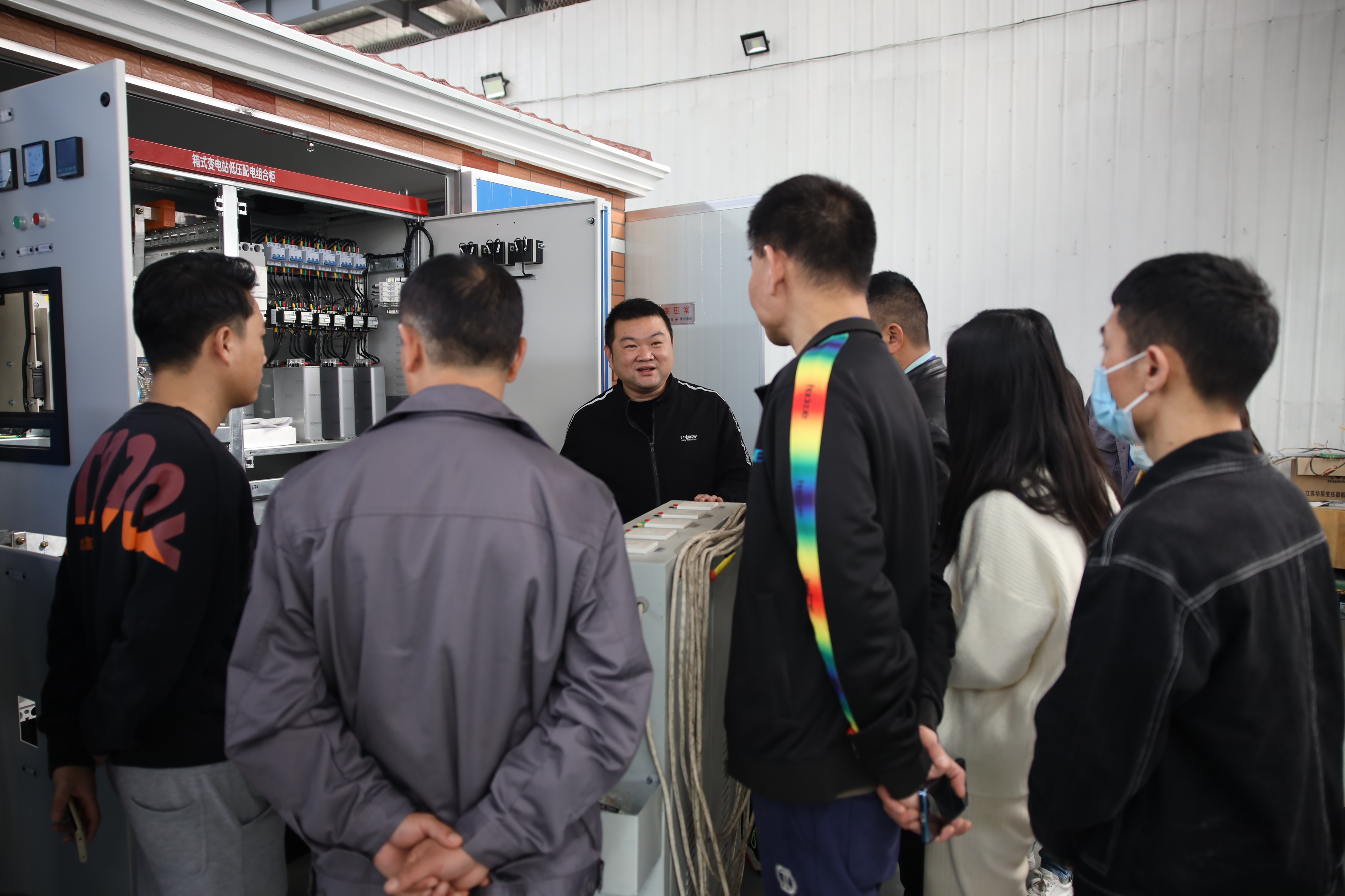 中建国信组织开展新员工实地参观学习(图1)