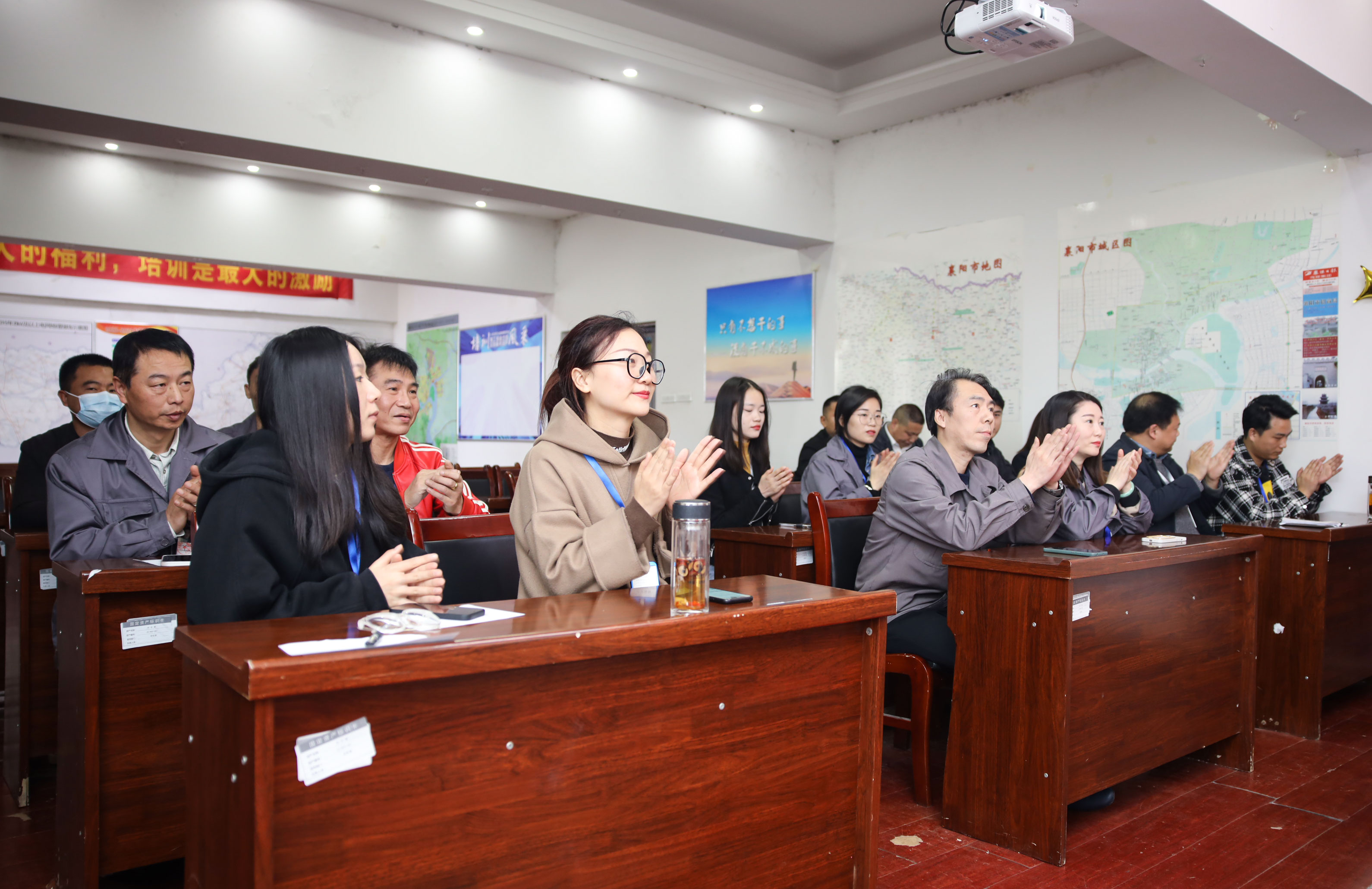 凝心聚梦向未来 | 集团2022年度第一期新人培训结业典礼(图2)