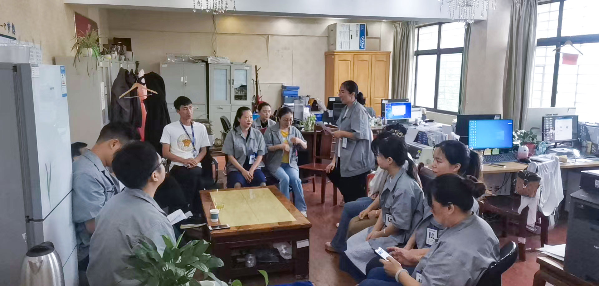开卷读书正当时,我与国信共成长 | 中建国信组织开展《我的单位观》学习活动(图1) 开卷读书正当时,我与国信共成长 | 中建国信组织开展《我的单位观》学习活动(图1)