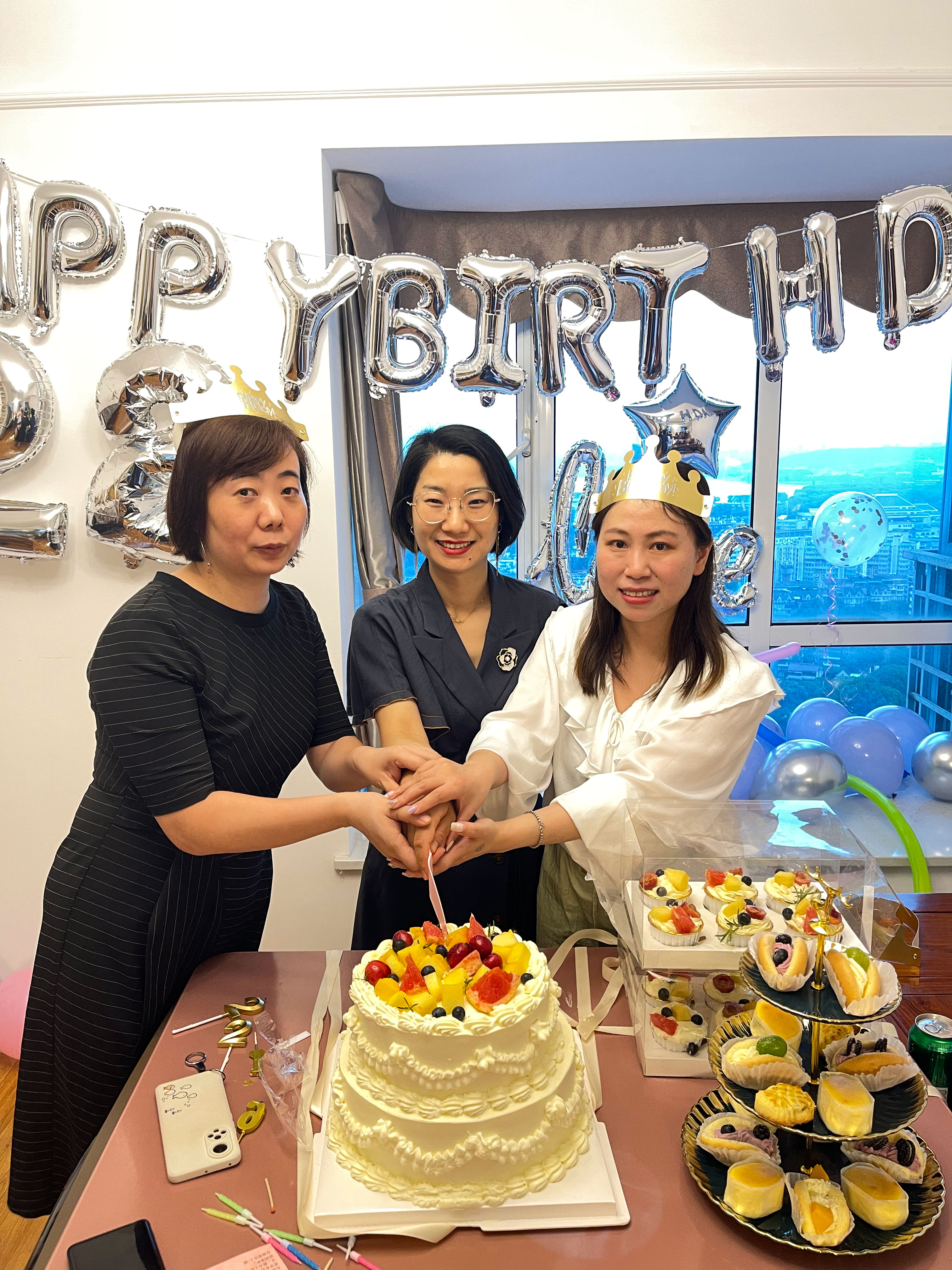 不忘初心 砥砺前行 | 集团公司武汉办6、7月员工生日会(图9)