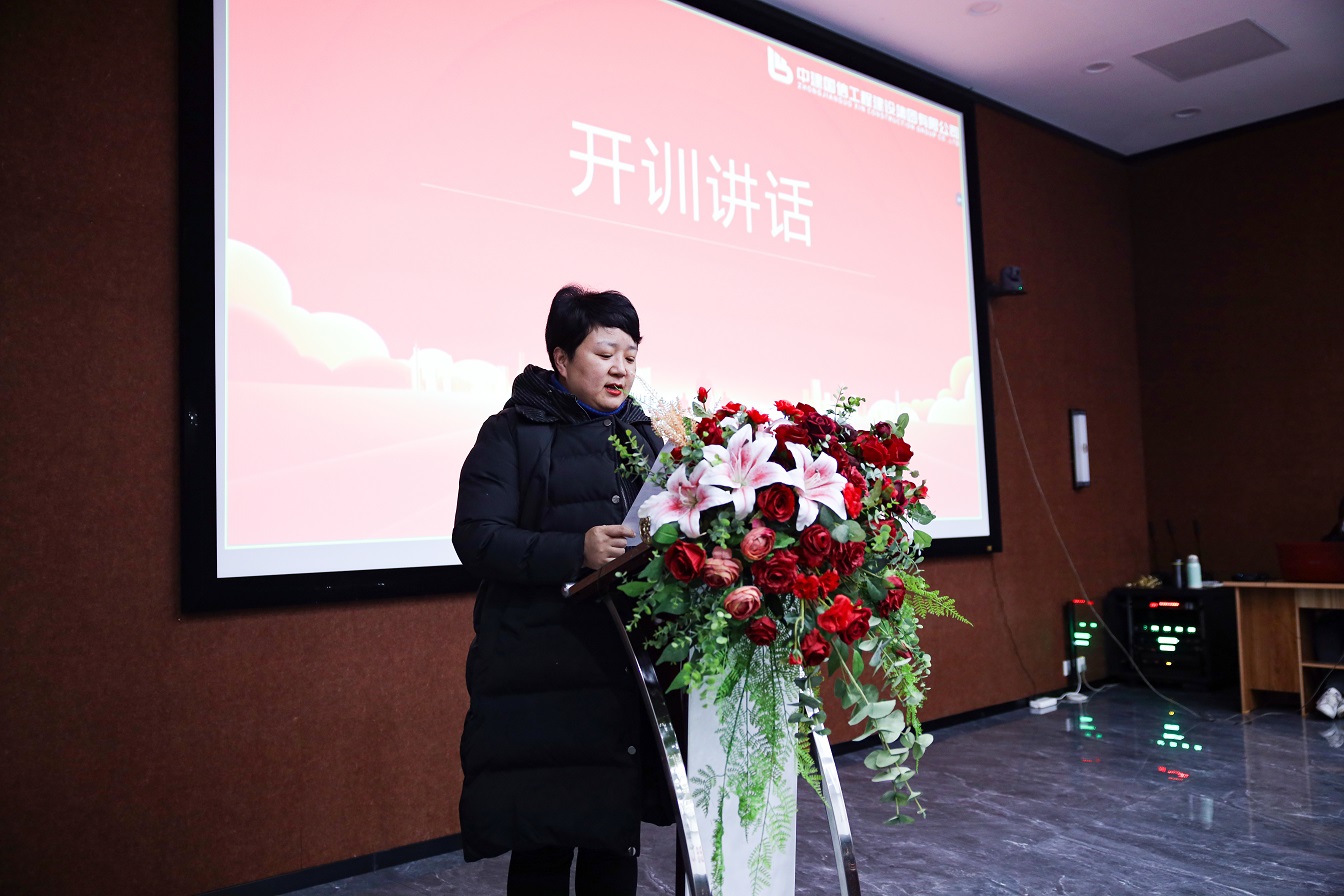 杨艳丽.jpg