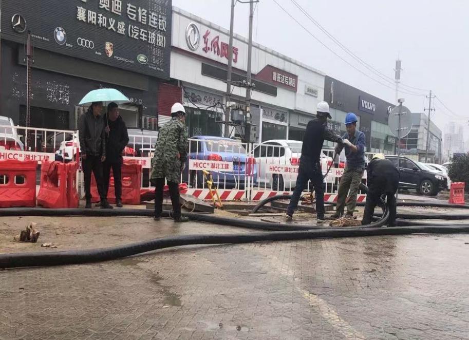 宏泰新世纪配电工程一次送电成功(图1)